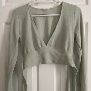 Cropped top with tie